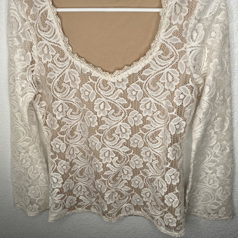 Women’s Lace Blouse